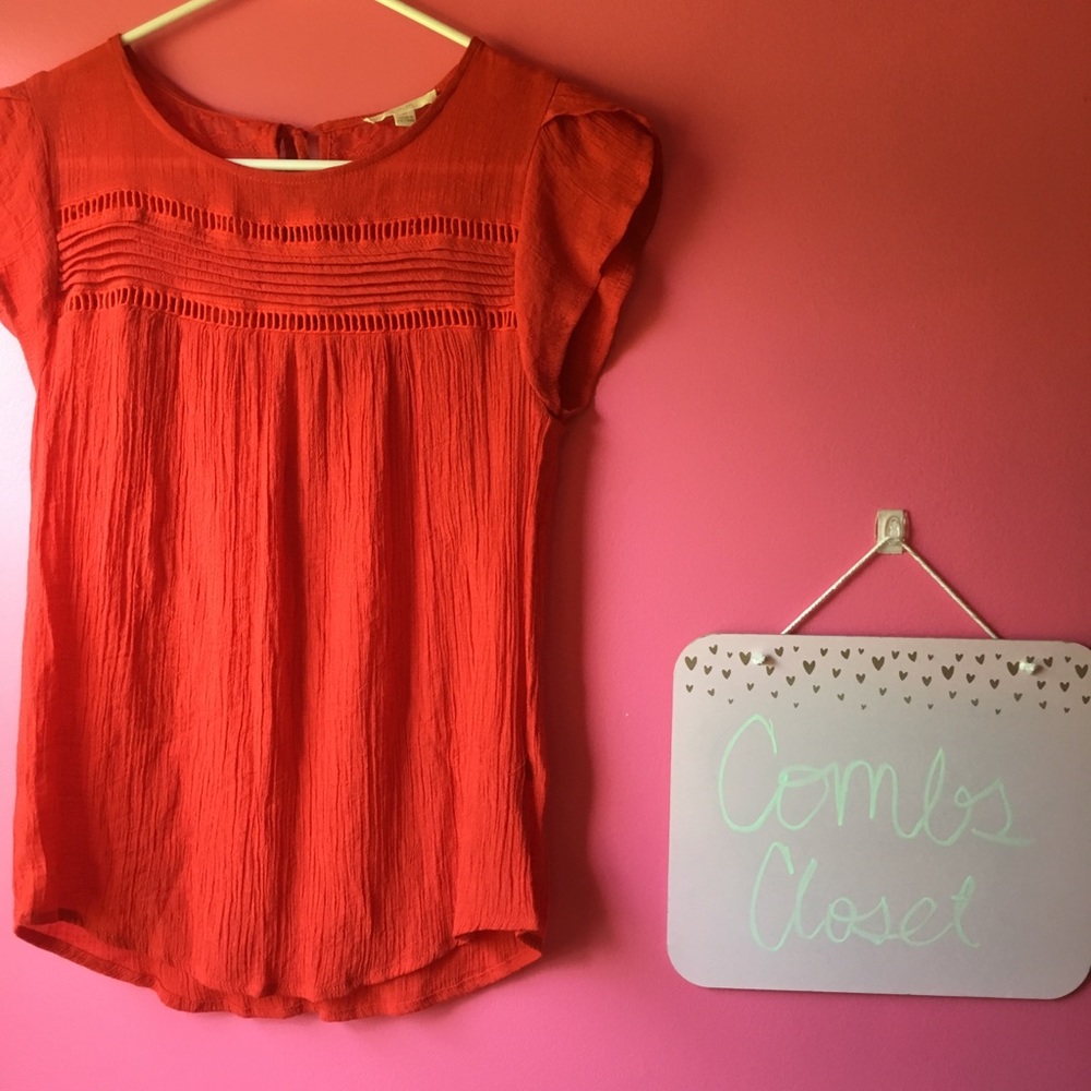 Red t-shirt - Picture 2 of 7